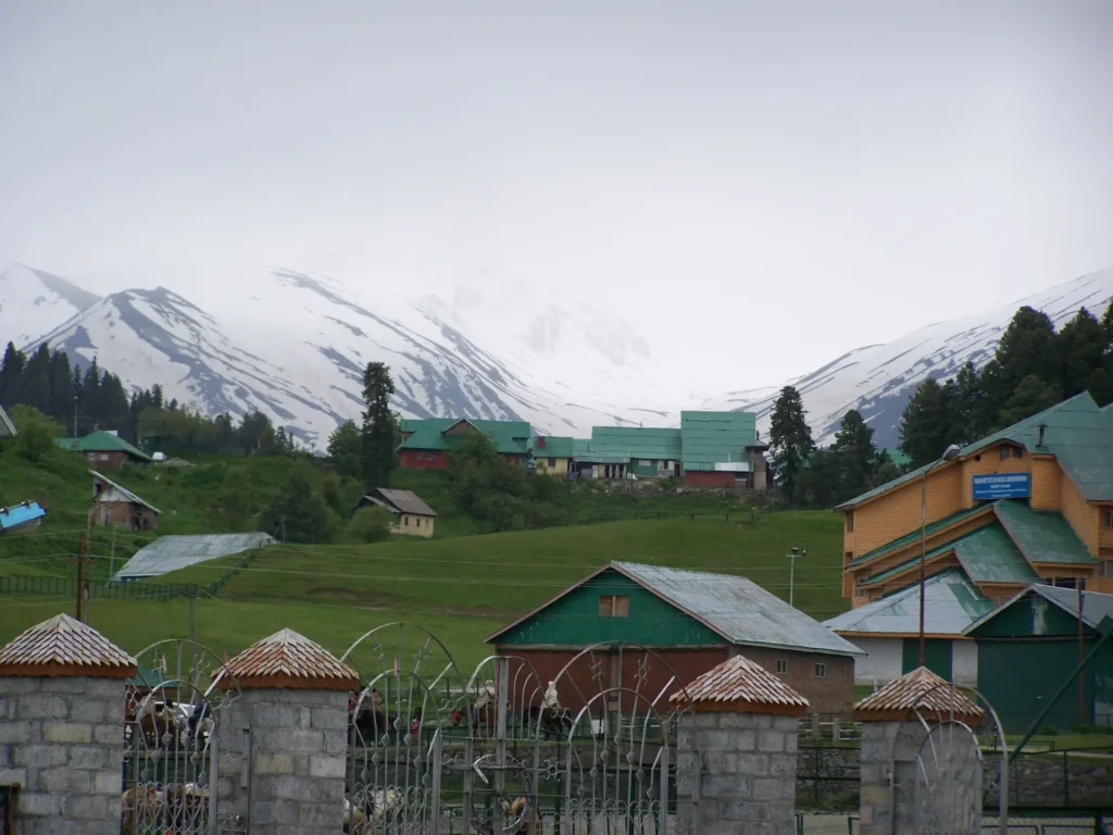 best places to visit in kashmir gulmarg